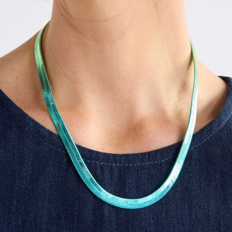 Elk Vera Short Necklace image number 1